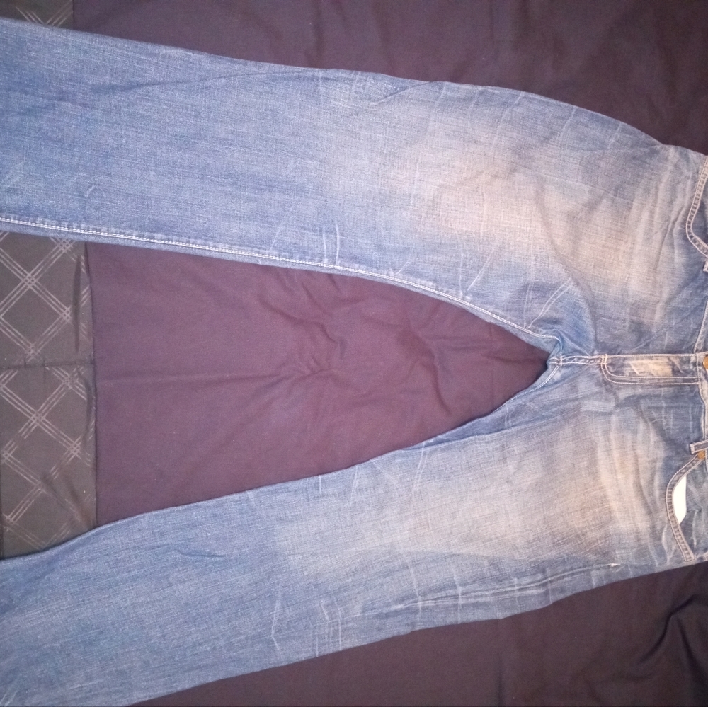 Robin Jeans - Picture 3 of 5